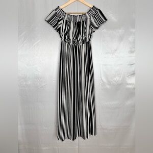 FAVLUX Black and White Maxi Dress